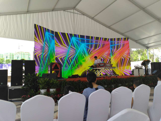 HD SMD1921 3840Hz Outdoor Led Display Board Dengan 2 Tahun 2 Tahun
