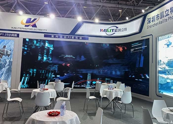 Layar Panel Led Fleksibel Dalam Ruangan yang Dapat Ditekuk HD P2.5 Ukuran Modul 320 * 160mm