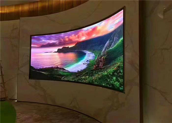 Layar Led Penuh Warna Melengkung HD P1.5 P1.8 320 * 160mm Dinding Video Led Fleksibel