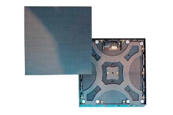 P3.9 Outdoor Rental LED Screen Waterproof Real-time Synchronized untuk Kebutuhan Acara Besar