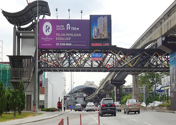 Asynchronous Outdoor Full Color Led Display 3G / WIFI P8 LED Display 6000 Nits Tahan Air