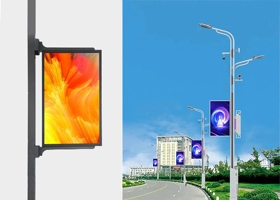 Street Smart Light Pole LED Screen Kontrol Jaringan 4G Sisi Ganda / Tunggal