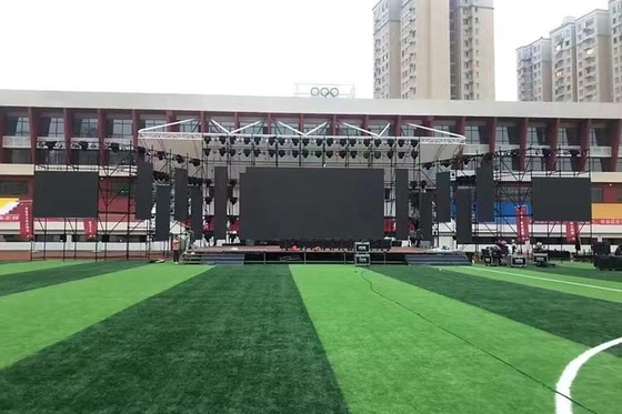 P2.6 Indoor Rental LED Display Ultra-High Refresh Rate 7680Hz Ringan 5-7.5kg Desain untuk Stage &amp; Event