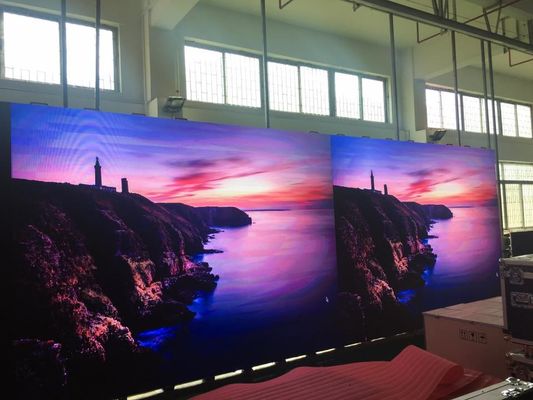 Layar Led Pixel P2.5 HD Kecil, Fungsi Video Kontras Tinggi Penyewaan Panggung Bergerak Layar Led Dalam Ruangan Untuk Konferensi
